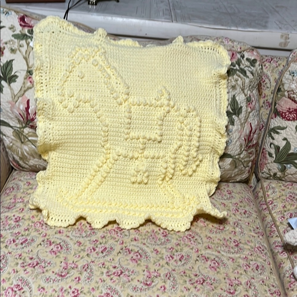 Soft Yellow Knitted Throw Blanket